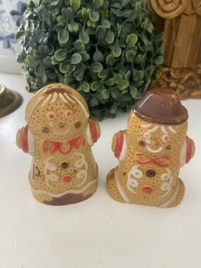 Gingerbread Friends Salt & Pepper Shakers